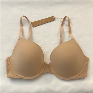 SKIMS FITS EVERYBODY T-SHIRT BRA